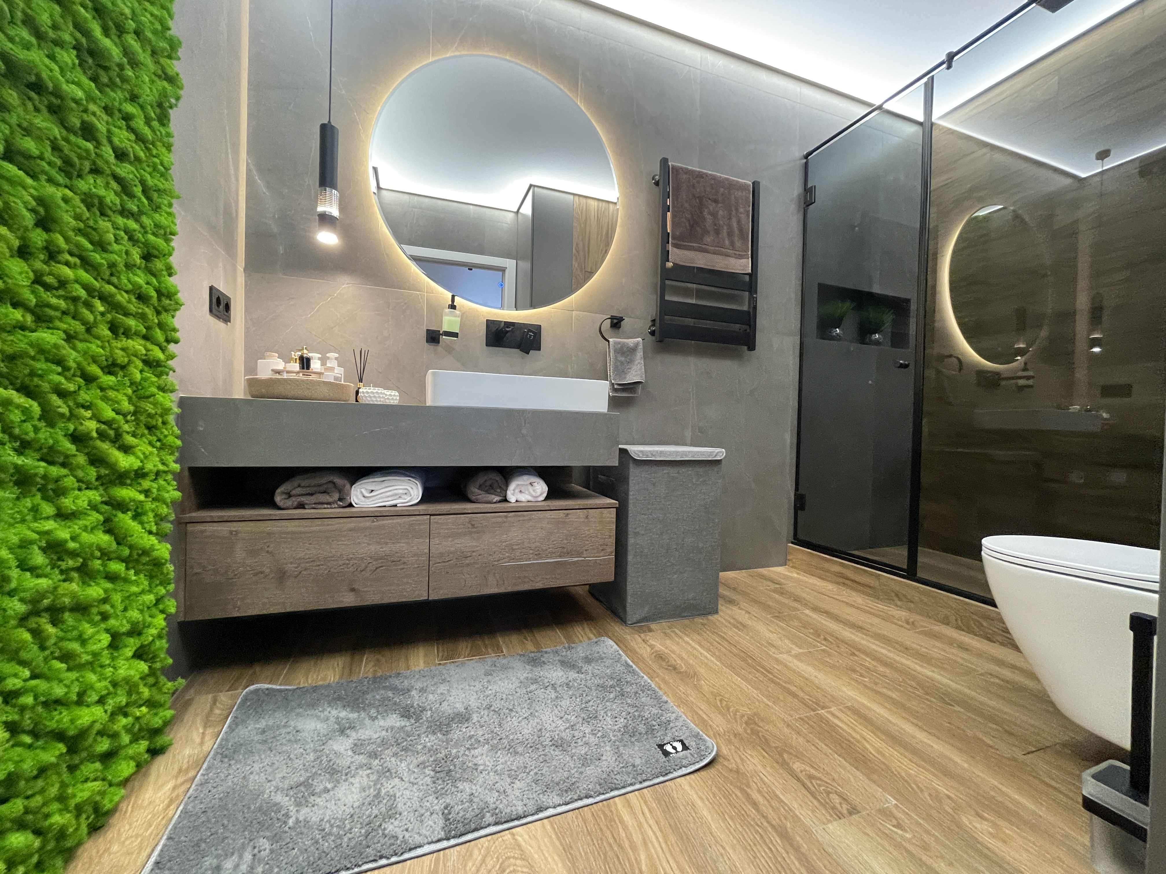 Residential interior project - master bathroom 